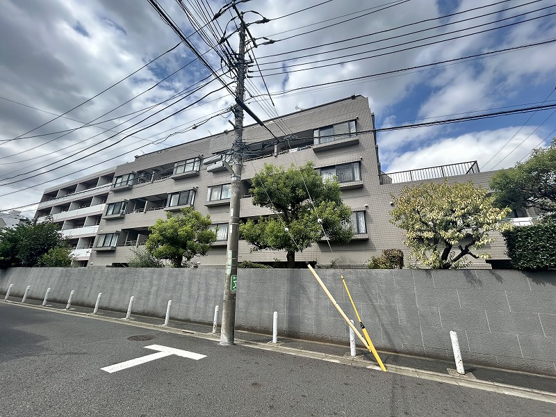 藤和上北沢ホームズの外観